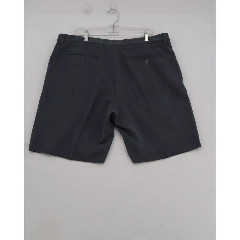Tommy Bahama Mens 100% Silk Pleated Shorts Charcoal Gray Size 38 Resortwear